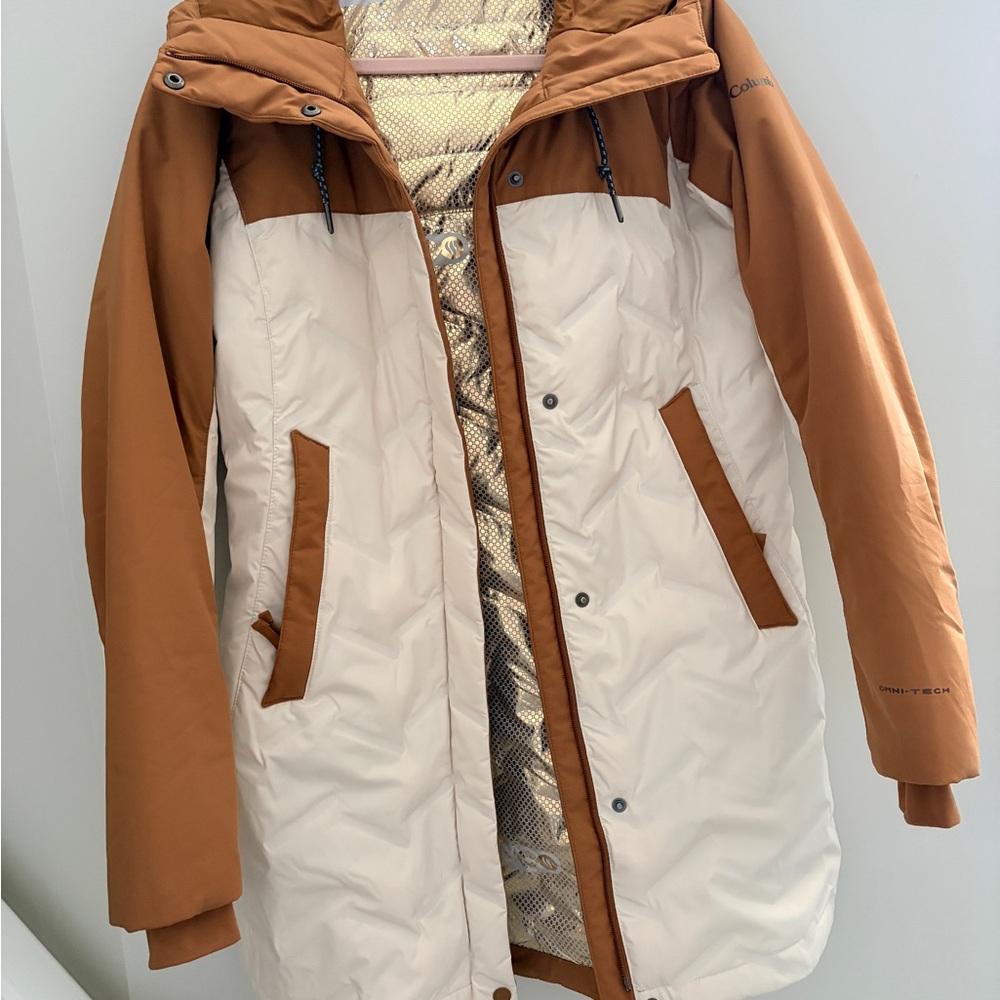 Like New! Only worn a few times! Columbia Women's Jacket - Brown and Cream